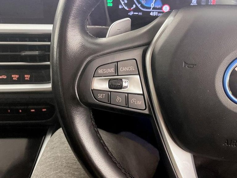 2021 BMW 3 Series 2.0 330e 12kWh SE Pro Touring Auto Euro 6 (s/s) 5dr Automatic Estate Hybrid Aut...