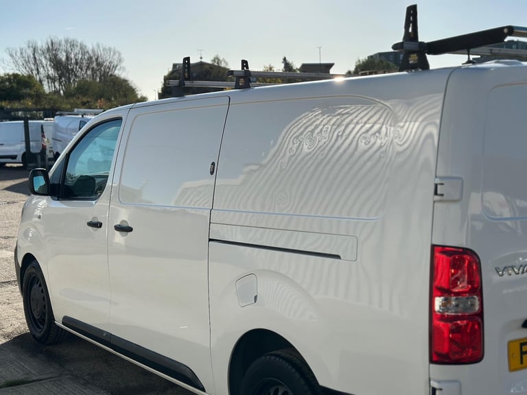 2021 Vauxhall Vivaro 1.5 Turbo D 2900 Edition L2 H1 Euro 6 (s/s) 5dr PANEL VAN Diesel Manual