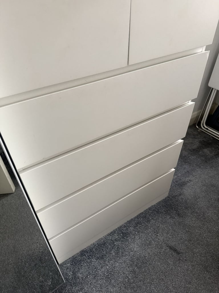 IKEA chest of drawers 6 draws, excellent condition, collection from London, Tooting