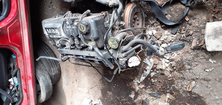 Car engines and gearbox for Low price sale please call