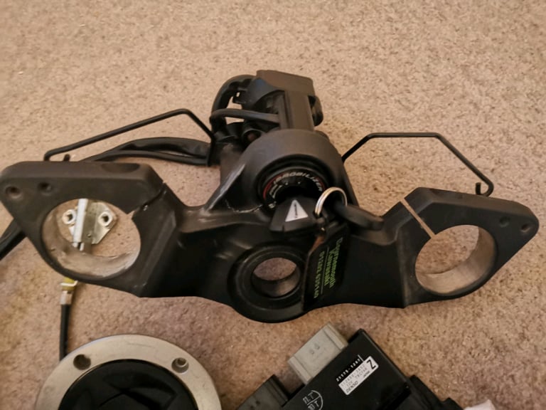 Z1000sx complete lock set cdi/ecu 