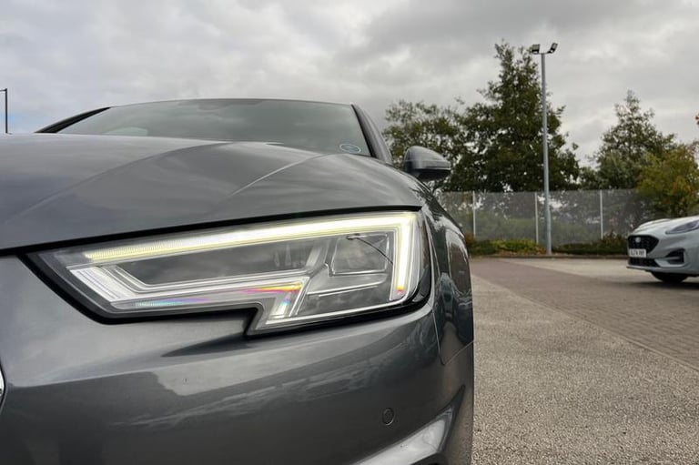 2019 Audi A4 40 TDI S Line 5dr S Tronic ** Paddle Shifters - Bluetooth / USB Connection Estate Di...