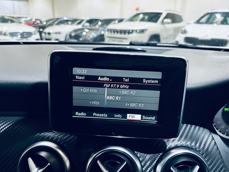2015 65 MERCEDES-BENZ A-CLASS A200 CDI AMG NIGHT EDITION HATCH DIESEL WHITE 2015