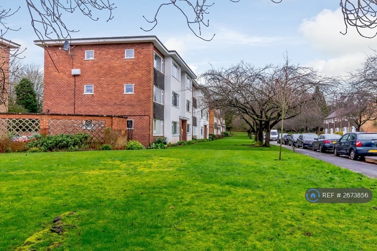 2 bedroom flat in Fawdry Close, Sutton Coldfield, B73 (2 bed) (#2673856)