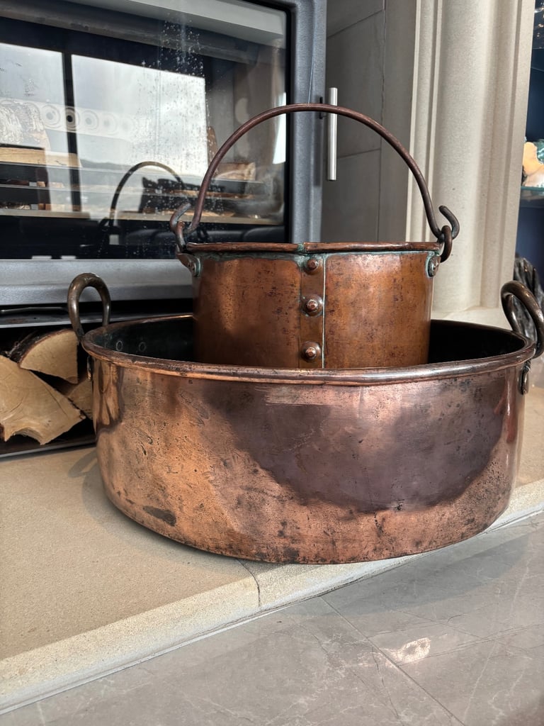 Antique English Copper Bucket circa 1880