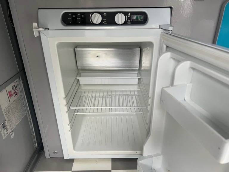 Renault Trafic 2005 CAMPER CONVERSION 