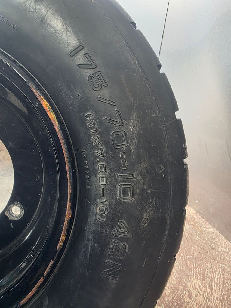 SMC Quadzilla 250e Wheel & Tyre 175/70/10 4 Stud Front Tyre