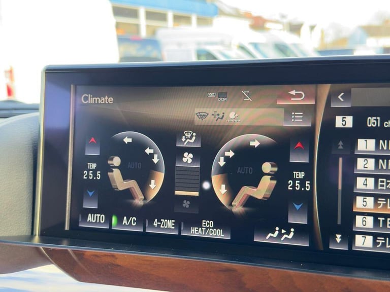 2024 Lexus LX LX570 5.7 V8 Automatic 4X4 8 seats 5dr Petrol Automatic