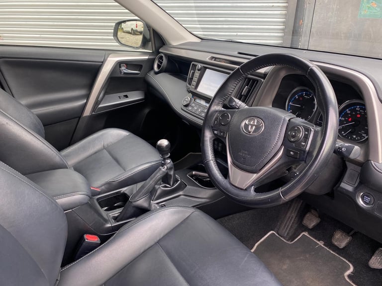 2017 66 REG TOYOTA RAV4 EXCEL 2.0TDi DAMAGED REPAIRABLE SALVAGE