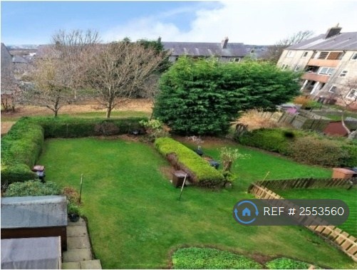 2 bedroom flat in Cairnvale Terrace, Aberdeen, AB12 (2 bed) (#2553560)