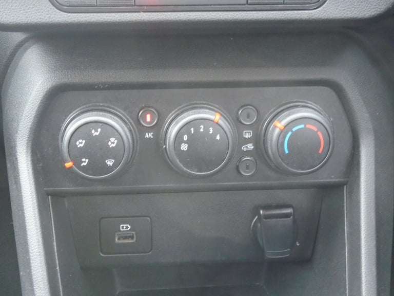 2021 Dacia Sandero Stepway 1.0 TCe Comfort Euro 6 (s/s) 5dr HATCHBACK Petrol Manual