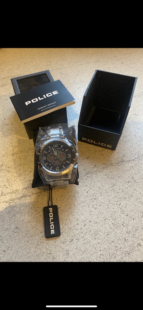 Police analogue watch 