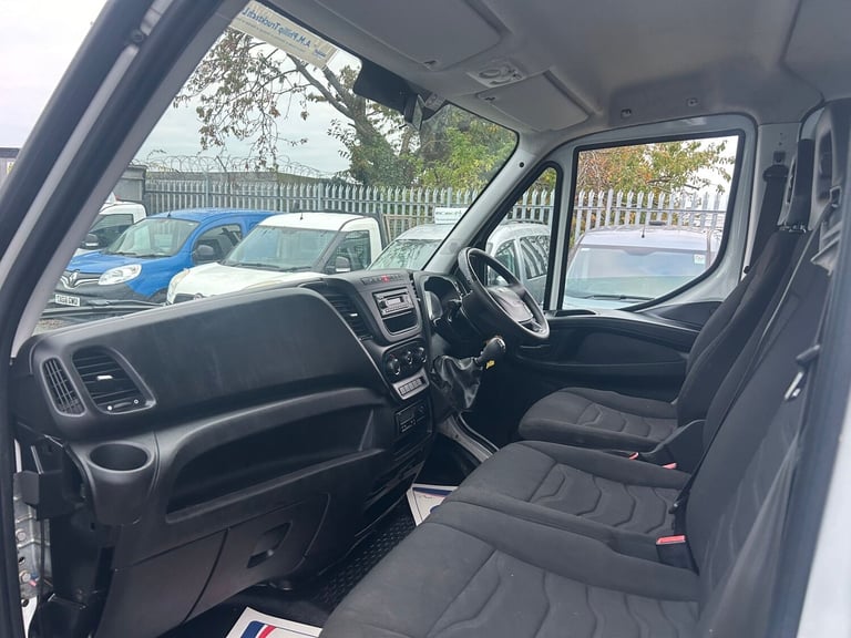 2016 Iveco Daily 2.3 Crew Cab Chassis 3750 WB TIPPER CHASSIS CAB Diesel Manual