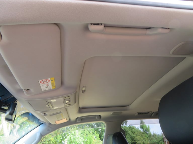 2014 Toyota Landcruiser Amazon ZX 4.6 V8 PETROL 8 SEATS TOP OF THE RANGE 4x4 Petrol Automatic
