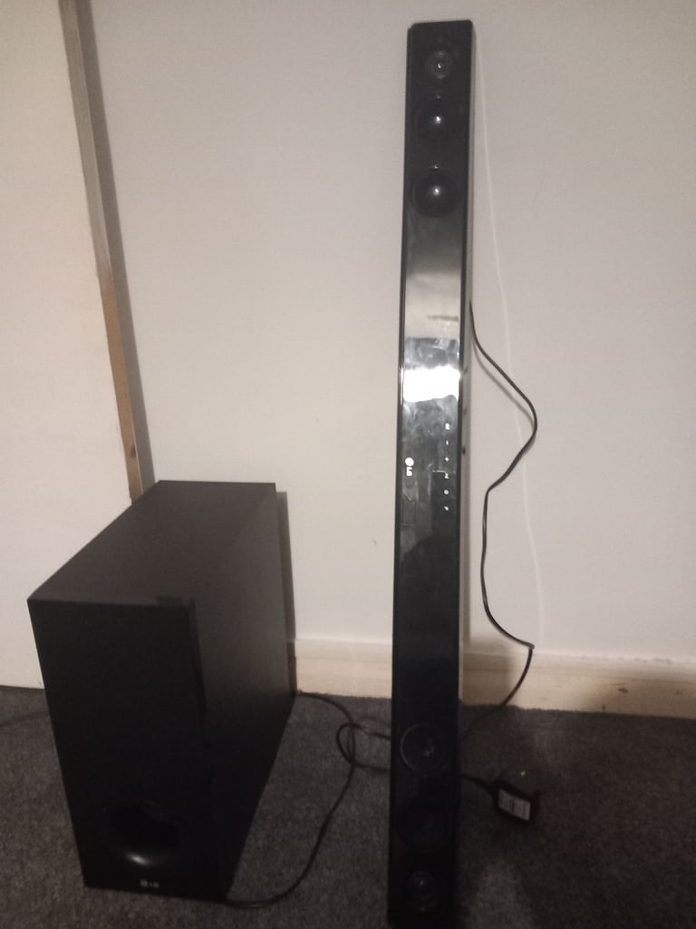 Lg sound bar with sub woofer