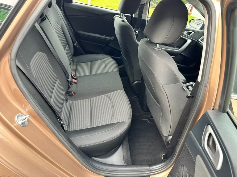 2021 71 KIA CEED 1.0 T-GDI 2 SPORTSWAGON 5DR PETROL MANUAL EURO 6 (S/S) (118 BHP