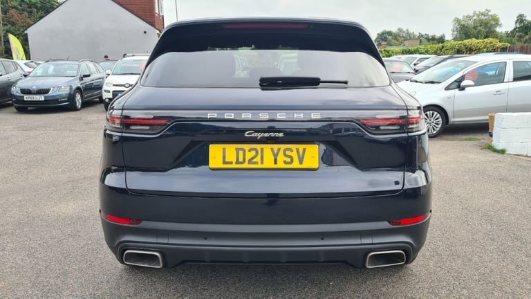 Porsche Cayenne E-Hybrid 5dr Tiptronic S Petrol/Electric Hybrid