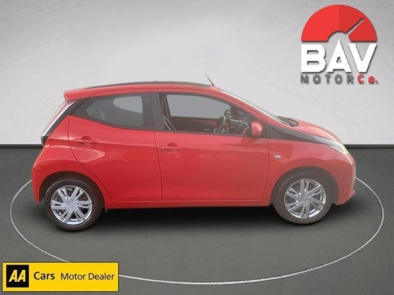 2015 Toyota Aygo x-pression 1.0VVTI - New MOT - Only 59000 miles