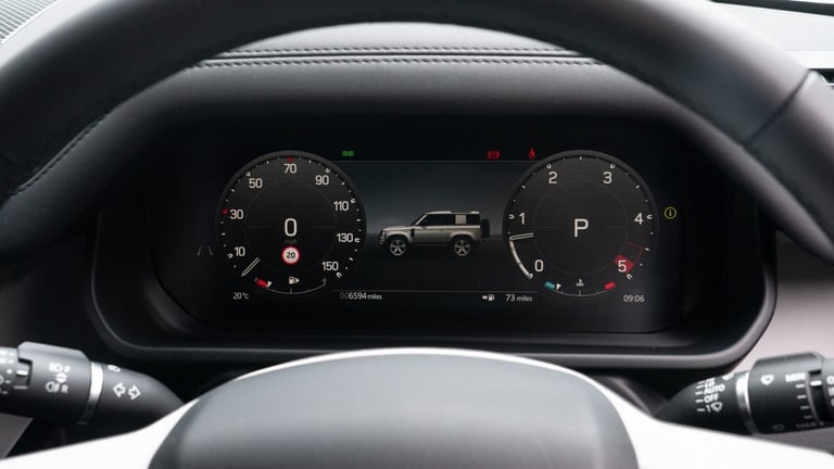 2025 Land Rover Defender (25 Reg) 90 3.0 D250 S Hard Top Commercial (3 Seat) (+VAT) Panel Van Die...