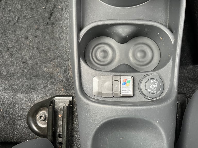 Fiat, 500, Hatchback, 2010, Manual, 1242 (cc), 3 doors