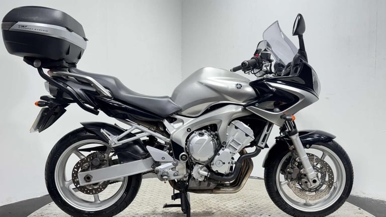 Yamaha FZ 2003 38K NEW MOT SERVICED WARRANTY 600CC COMMUTER BIKE