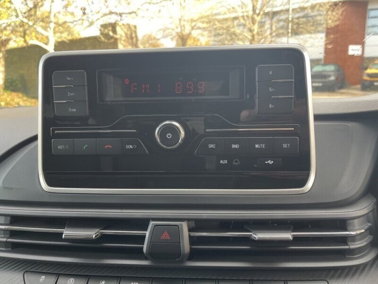 2024 Maxus Deliver 9 D20 Low Loader Diesel Manual