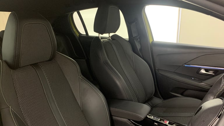 2024 Peugeot 208 1.2 PureTech MHEV GT Hatchback 5dr Petrol Hybrid e-DSC Euro 6 (s/s) (100 ps Hatc...