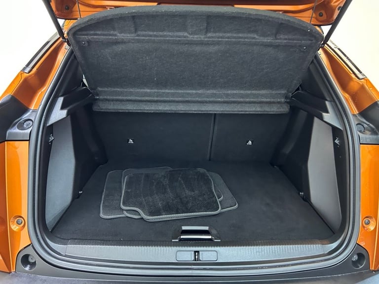 2022 Peugeot E-2008 50kWh GT SUV 5dr Electric Auto (7kW Charger) (136 ps) Automatic