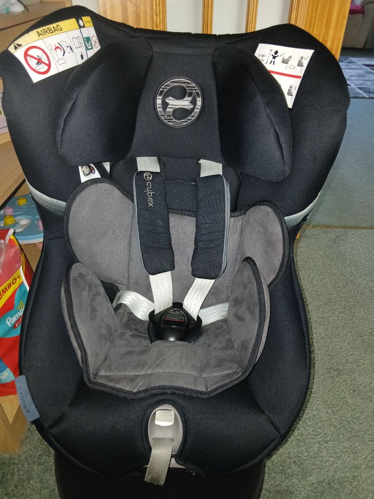 Cybex Car Seat with ISO Fix base