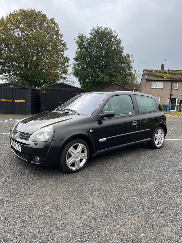 image for Renault Clio 172 2.0 16v 