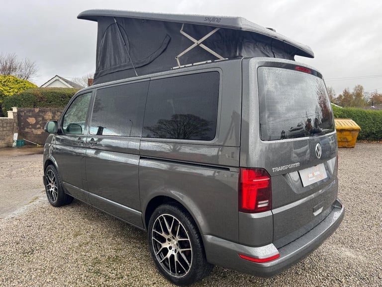 Volkswagen Transporter Highline Spec with Extras - RIB Bed