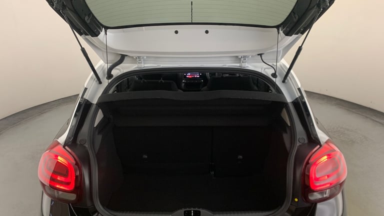 2024 Citroen C3 1.2 PureTech PLUS Hatchback 5dr Petrol Manual Euro 6 (s/s) (83 ps) Hatchback Petr...