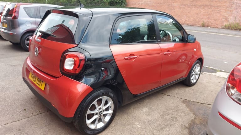 RED SMART FORFOUR 1.0 PASSION FREE TAX ALLOYS BLUETOOTH CRUISE 84K FSH 2015
