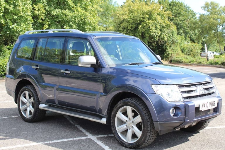 image for 2010 Mitsubishi Shogun 3.2 Shogun Diamond DI-D LWB Auto 4WD 5dr SUV Diesel Automatic