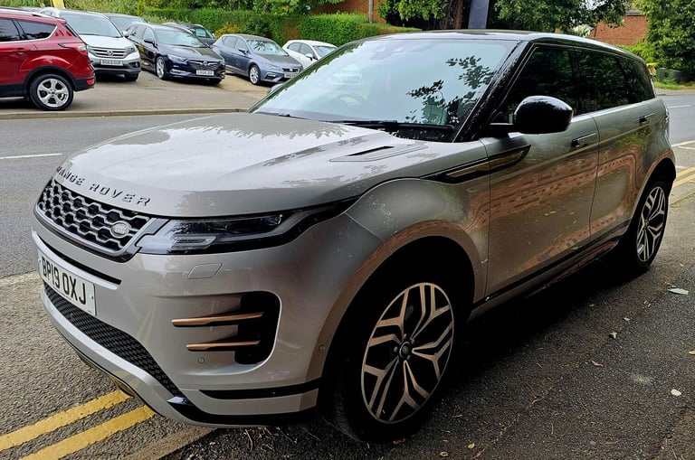 LAND ROVER RANGE ROVER EVOQUE 2.0 D180 First Edition 2019