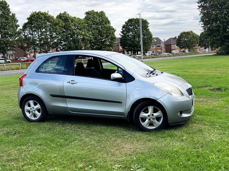 Toyota, YARIS, Hatchback, 2006, Manual, 1296 (cc), 3 doors