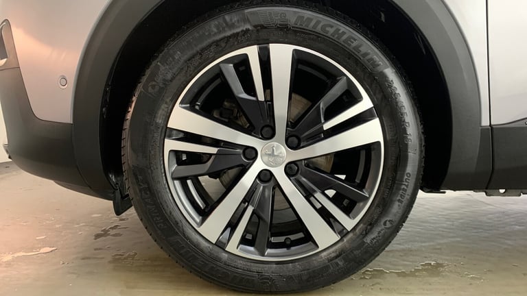 2020 Peugeot 3008 1.2 PureTech GPF Allure SUV 5dr Petrol EAT Euro 6 (s/s) (130 ps) SUV Petrol Aut...