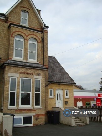 7 bedroom house in Wilbraham Road, Manchester, M14 (7 bed) (#2671799)
