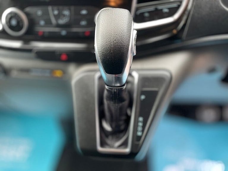 2019 Ford Transit Custom 320 EcoBlue Limited Combi Van Diesel Automatic