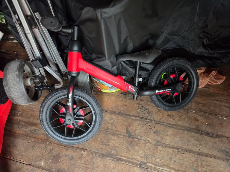 QPlay balance bike with LED wheels 