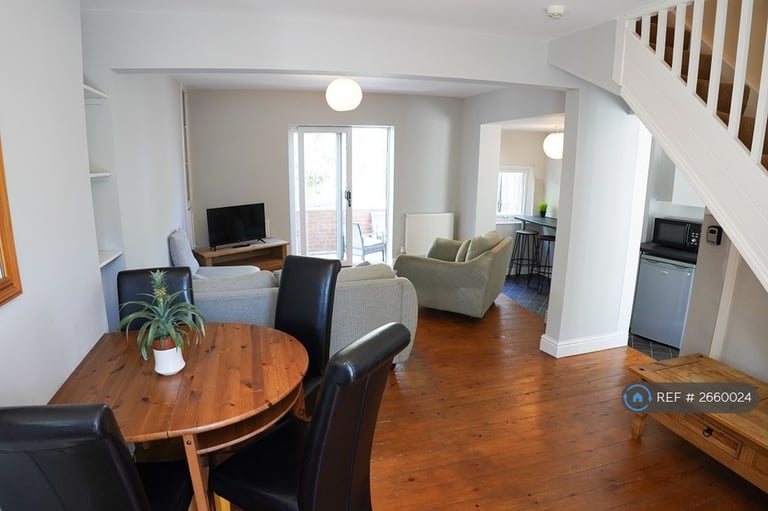 3 bedroom house in Eagle Cottages, Exeter, EX4 (3 bed) (#2660024)