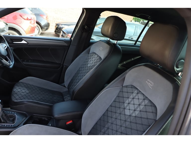2021 Volkswagen Tiguan TSI R-Line SUV Petrol Automatic