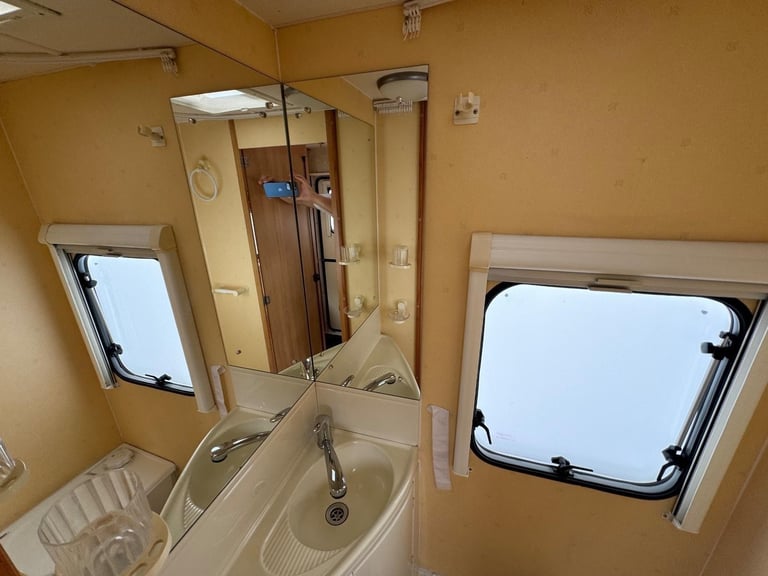 Ace Jubilee Viceroy 2004