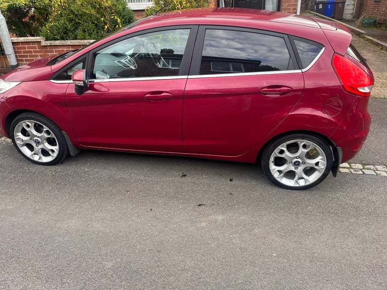 Ford, FIESTA, Hatchback, 2009, Manual, 1388 (cc), 5 doors