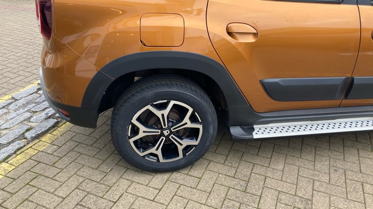 2019 Dacia Duster 1.6 SCe Prestige 5dr Petrol Estate Estate Petrol Manual