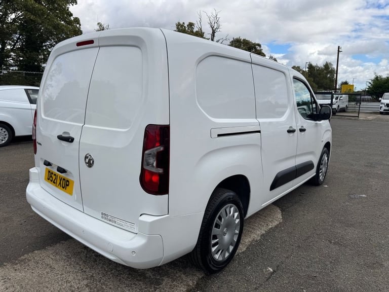 2021 Vauxhall Combo 1.5 Turbo D 2300 Sportive Panel Van 6dr Diesel Manual L2 H1 Euro 6 (100 ps) P...
