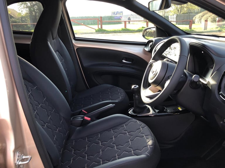 2024 Toyota Aygo X 1.0 VVT-i Exclusive 5dr HATCHBACK PETROL Manual