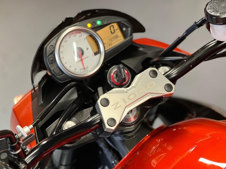 Kawasaki Z1000 ABS 2009 Lots of extras!