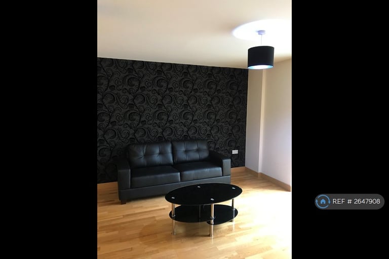 1 bedroom flat in Sail House, Colchester, CO2 (1 bed) (#2647908)