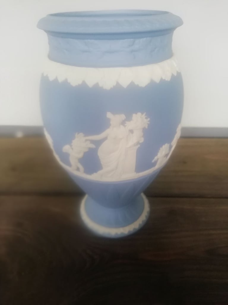 Wedgwood Jasper Bountiful vase
